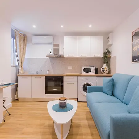 Beausejour 26 - Duplex, Neuf, Clim, Palais&plage * Κάννες